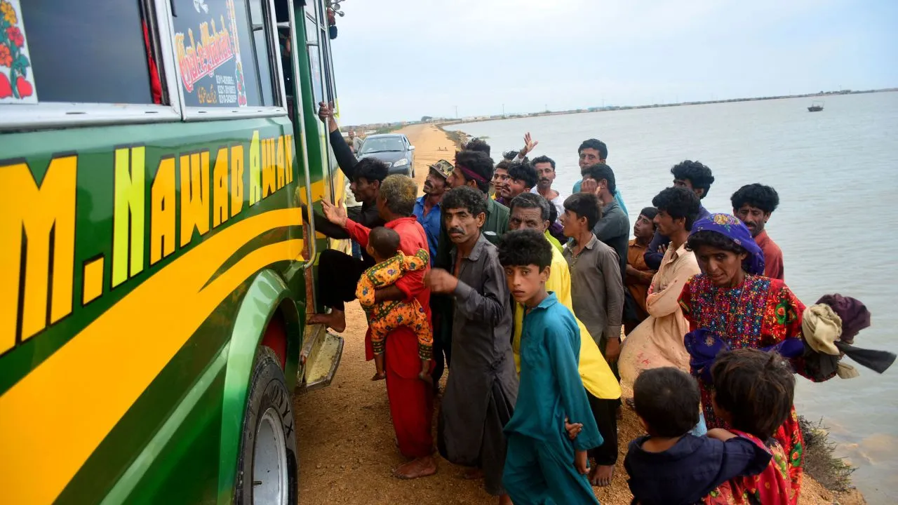 Cyclone Biparjoy: Nearly 66,000 people evacuated to safe places in Pakistan