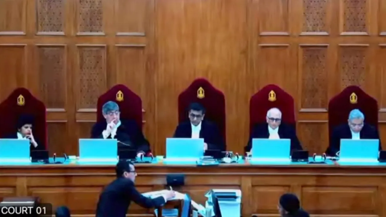 The five-judge Constitution bench comprising Chief Justice DY Chandrachud and Justices SK Kaul, SR Bhat, Hima Kohli and PS Narasimha during pronouncement of verdict on same-sex marriages
