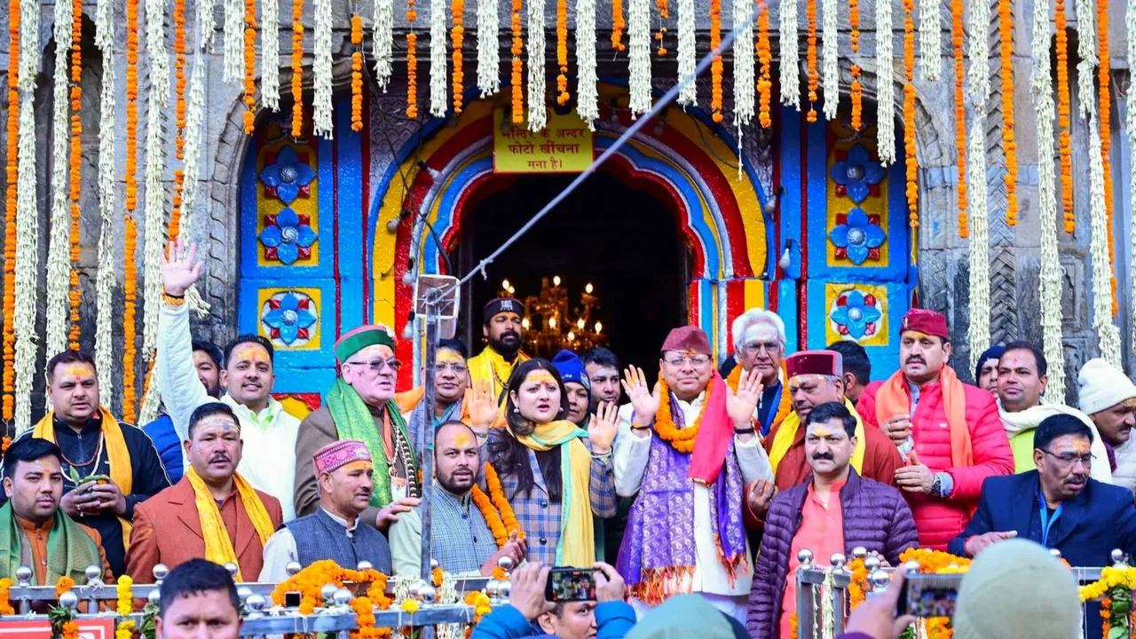 Chardham Yatra begins: Portals of Kedarnath, Yamunotri open for devotees