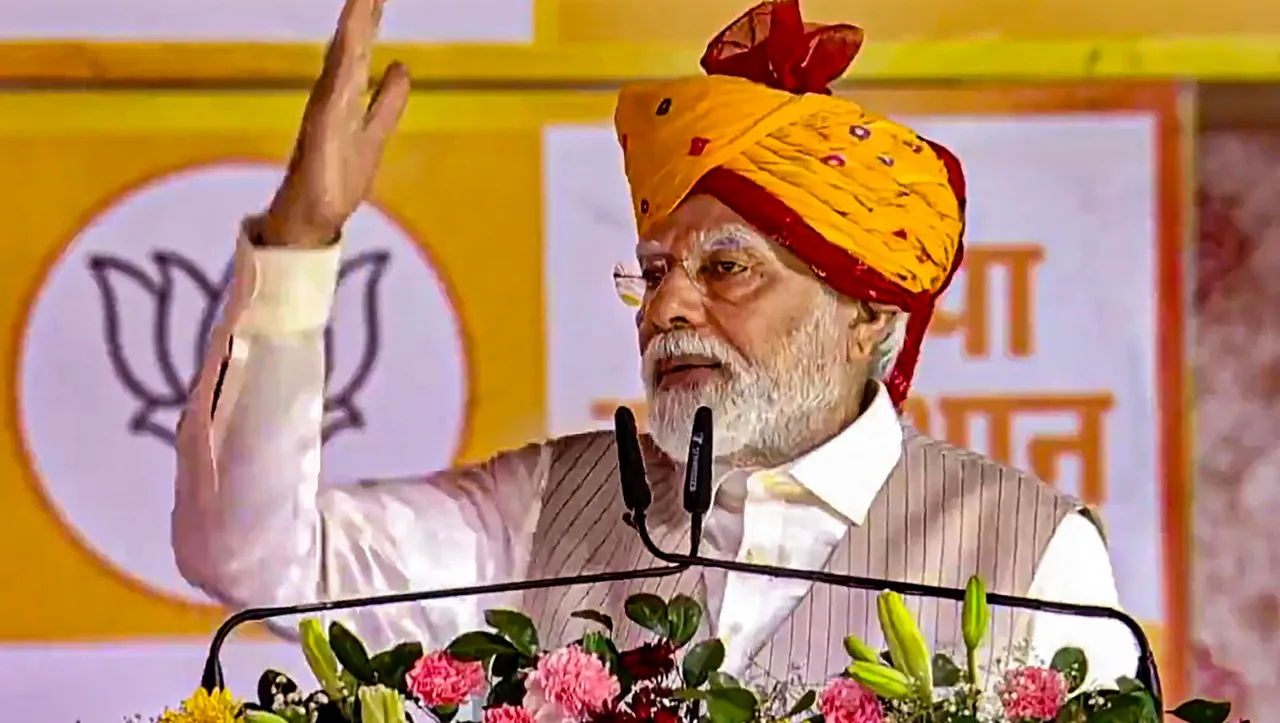  Prime Minister Narendra Modi addresses a gathering during the 'Parivartan Sankalp Mahasabha', in Jaipur, Monday