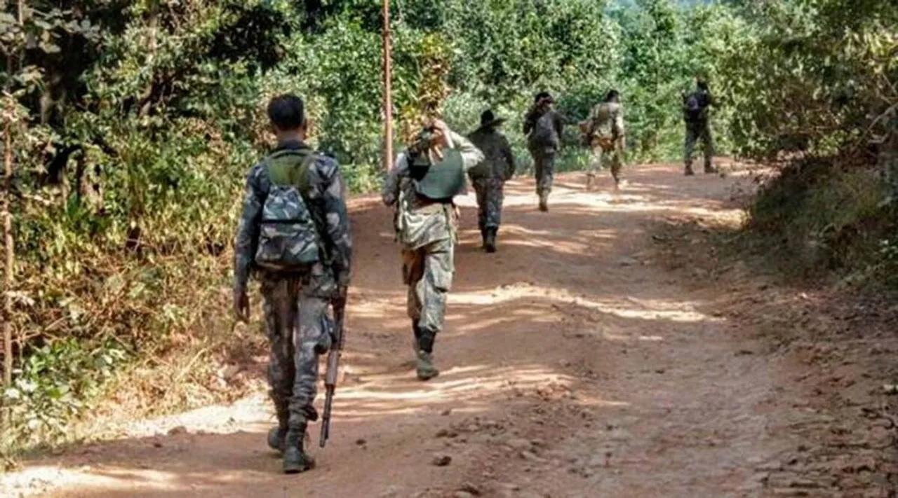 Maoists killed, policeman injured during gunbattle in Odisha's Kalahandi