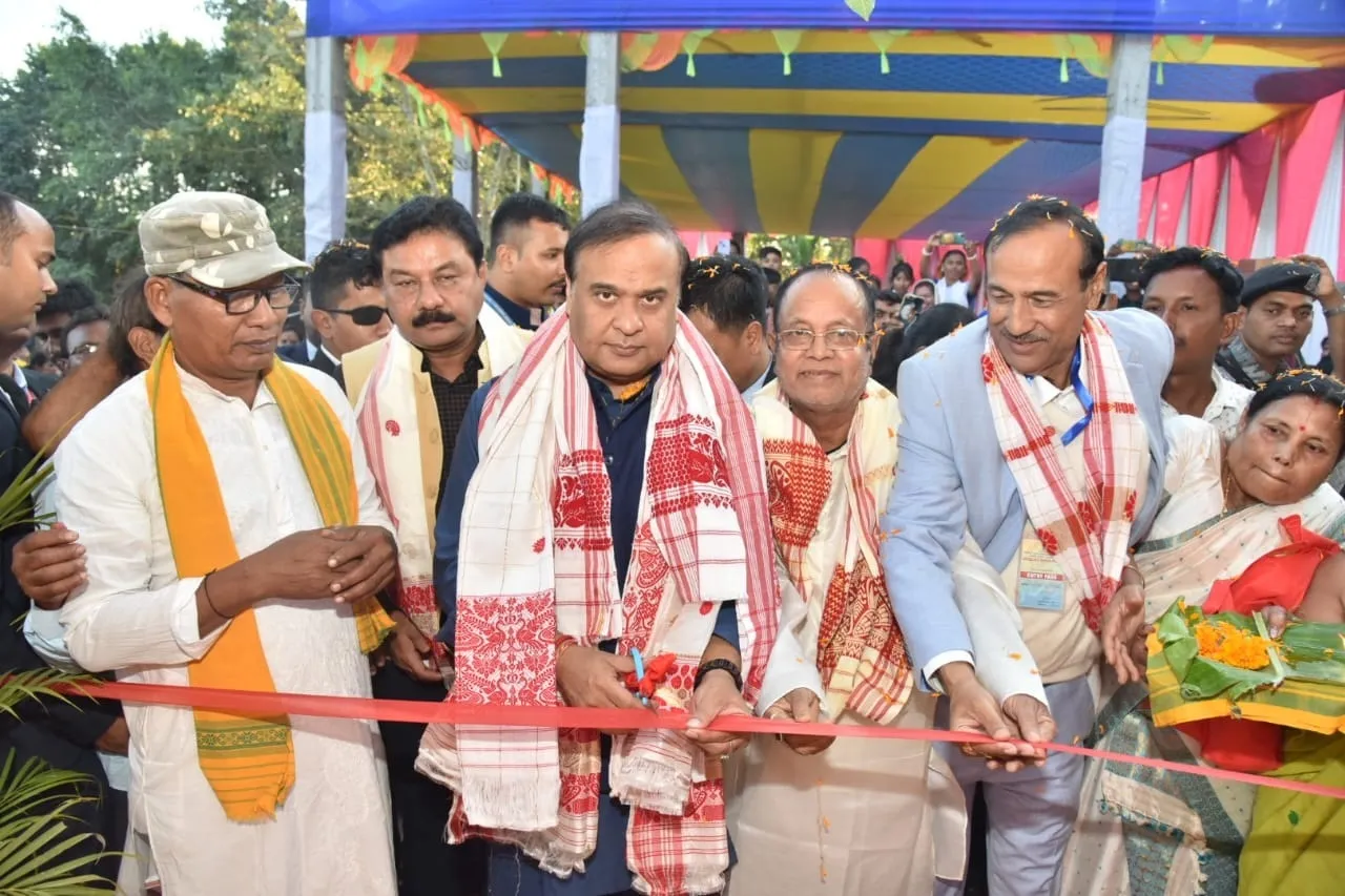 Himanta inaugurates, lays foundation stone for infra projects worth over Rs 555 cr