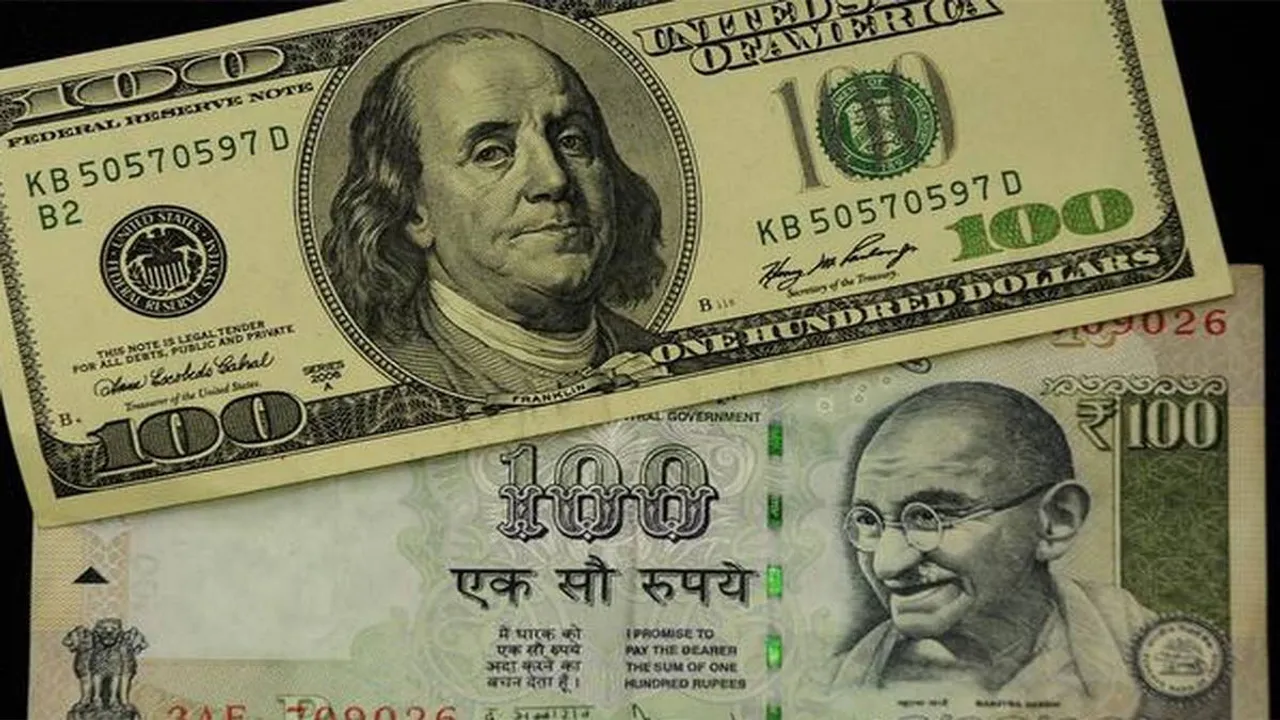 Rupee vs dollar 4