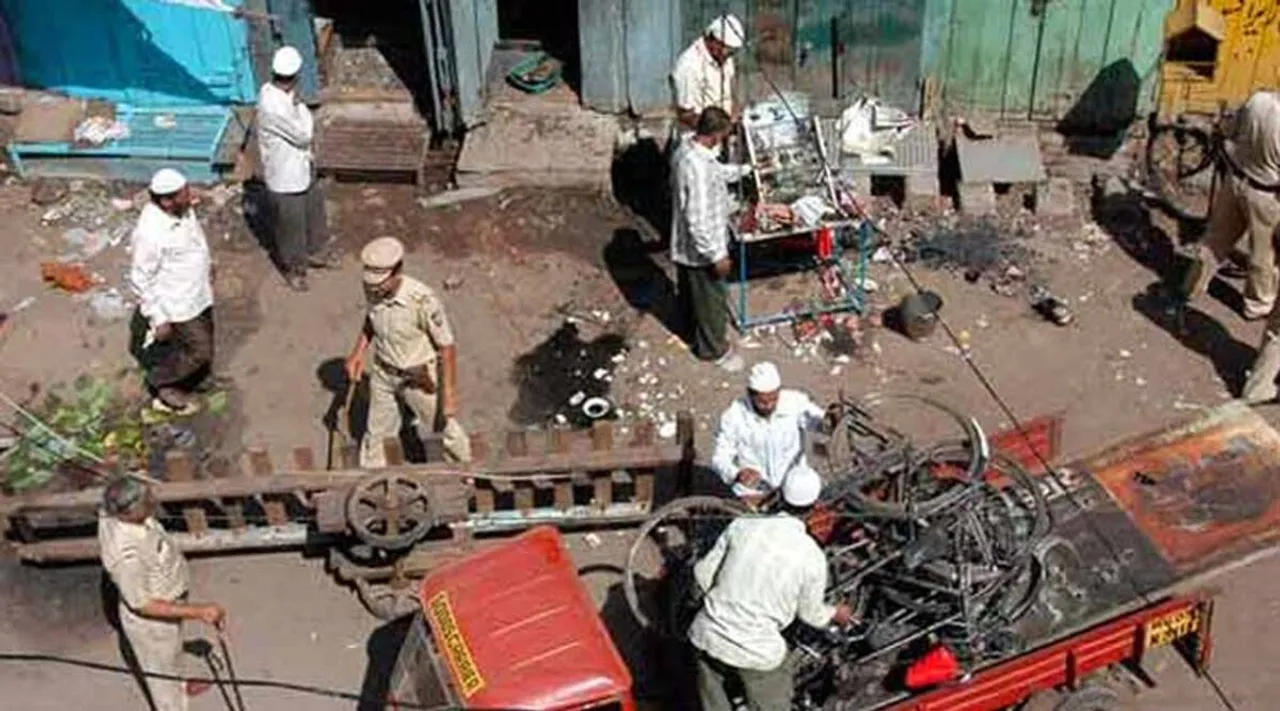 2008 Malegaon blast: Validity of sanction to prosecute cannot be decided in piecemeal manner, says court