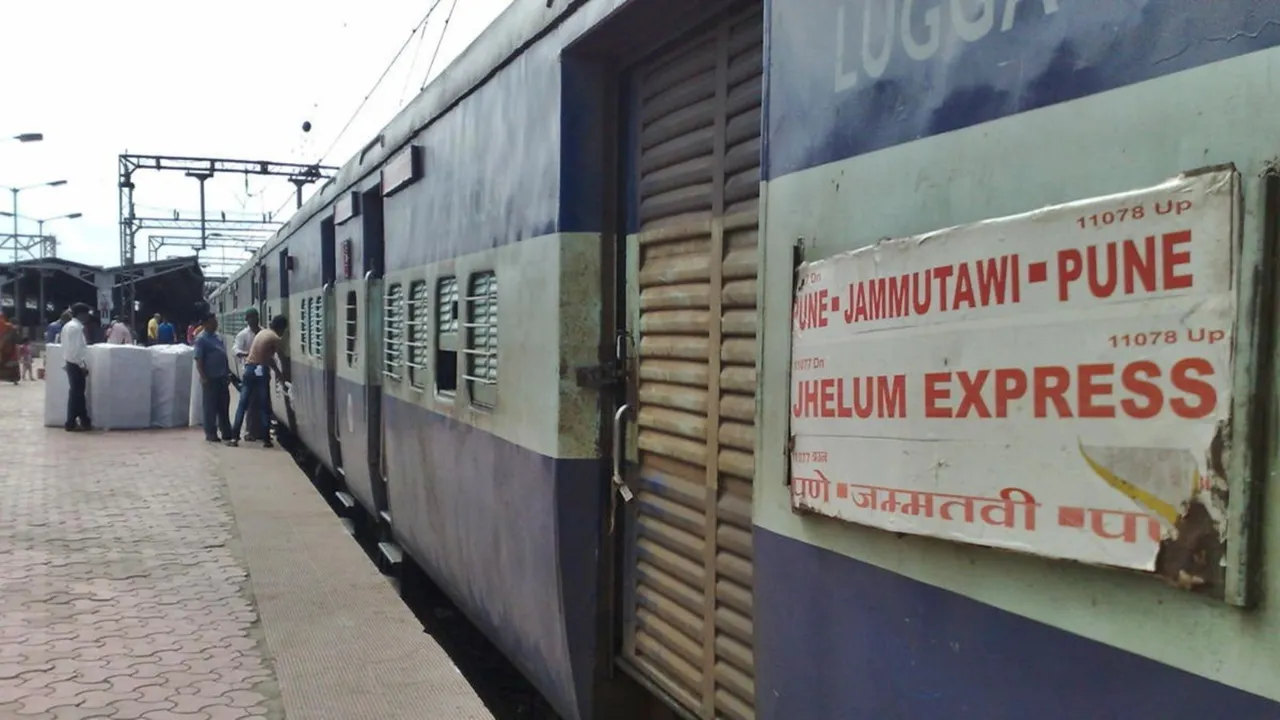 Express train searched for 40 minutes in Bhopal after passenger spots 'suspicious object'