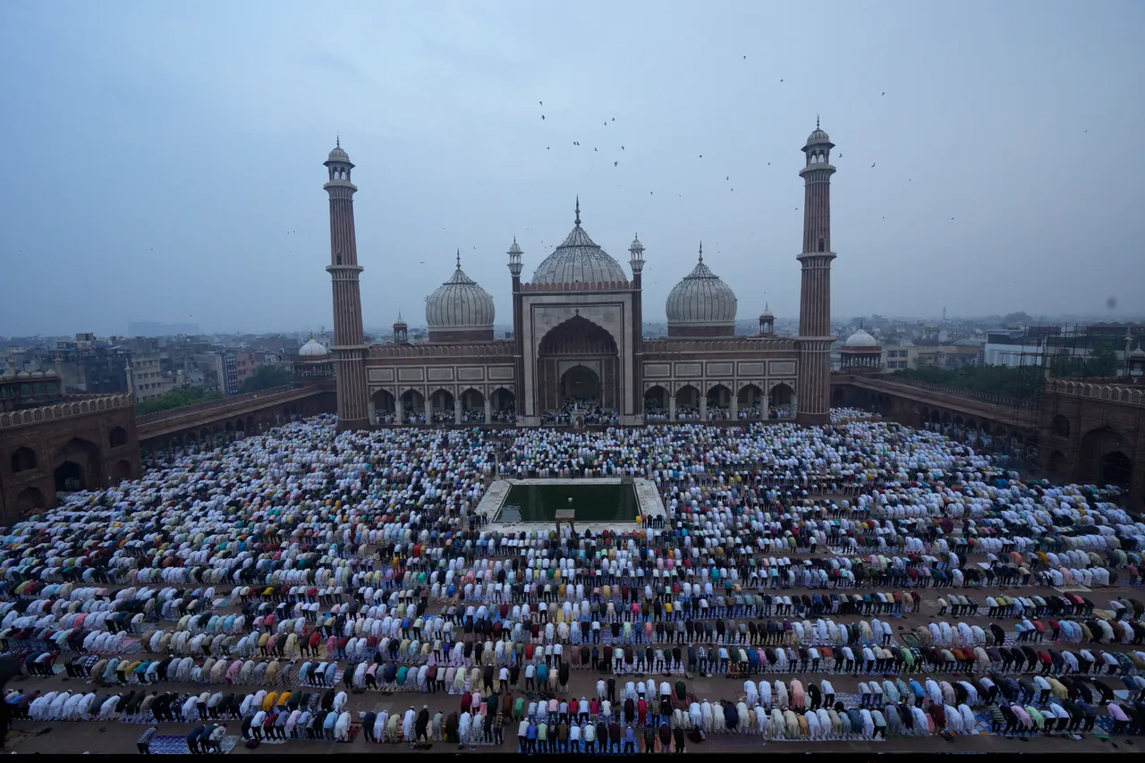 Muslims offer 'namaz' at historic Jama Masjid on the occasion of Eid-al-Adha, in New Delhi