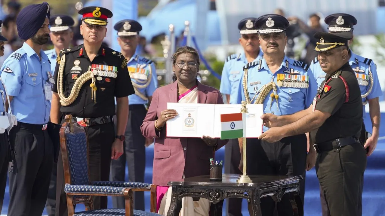 President Droupadi Murmu releases a ‘cover’ during the President’s Standard and President’s Colours Presentation 2024, at the Air Force Station, Hindon, in Ghaziabad, Friday, March 8, 2024