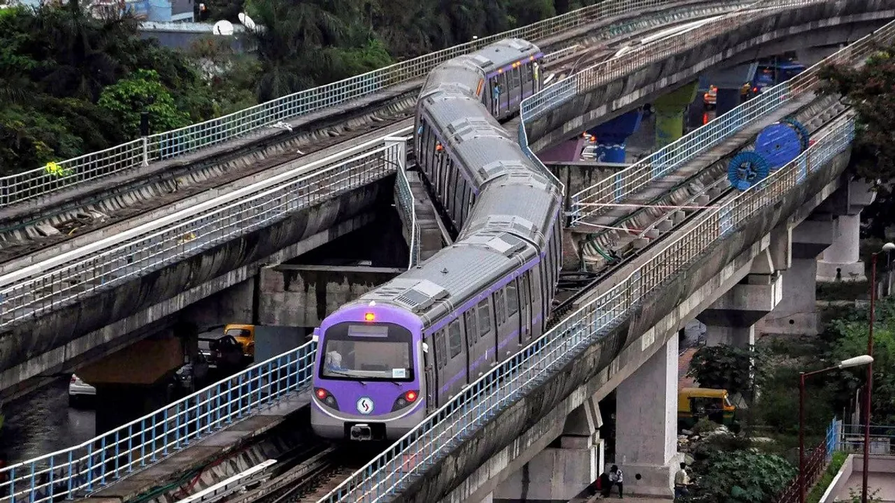 Kolkata metro train.jpg