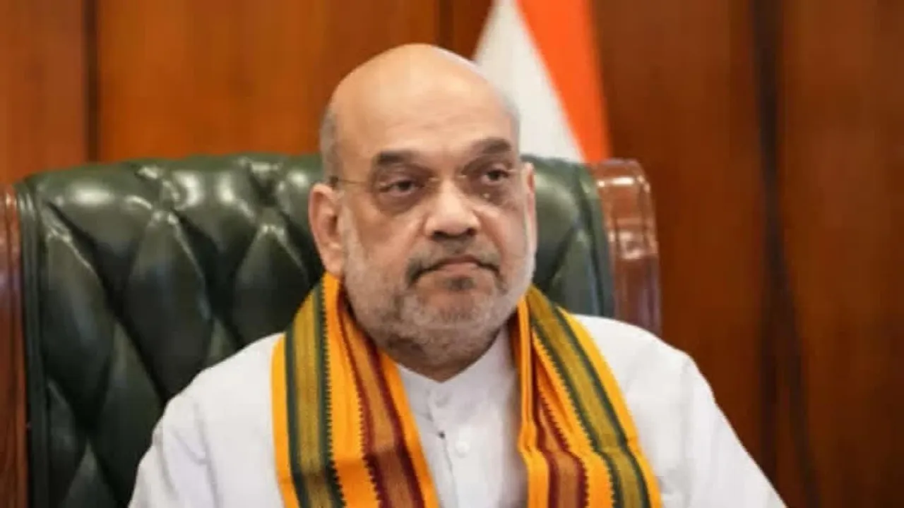 Amit Shah pays tributes to Pulwama heroes