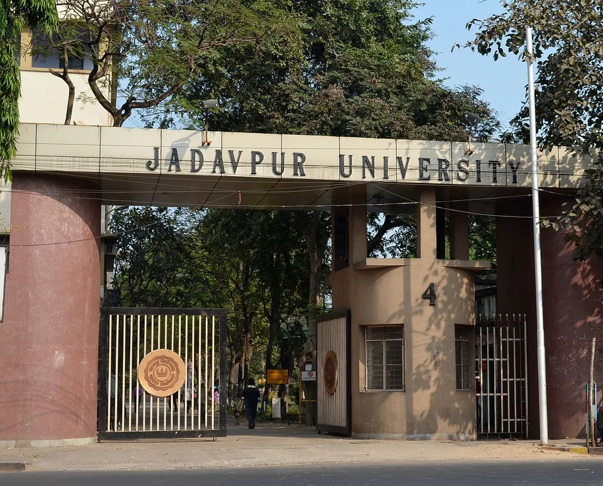 Fresh ragging charge against seniors by Jadavpur University student