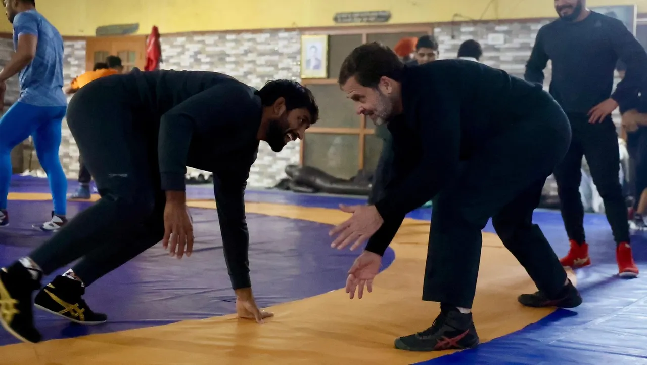 Rahul Gandhi Bajrang Punia Wrestling