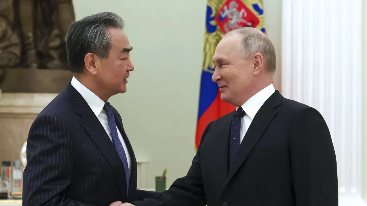 China Russia Vladimir Putin Wang Yi