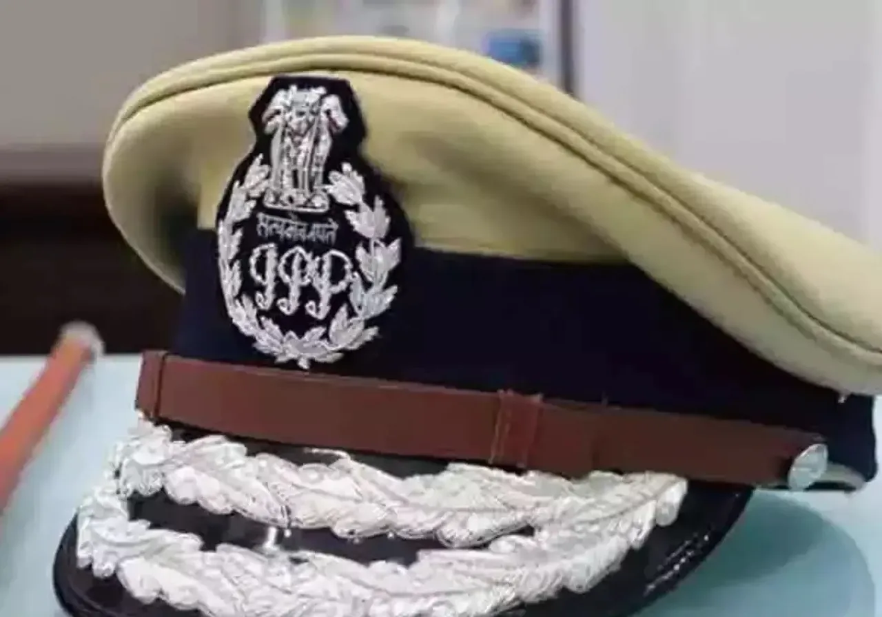 IPS officer cap.jpg