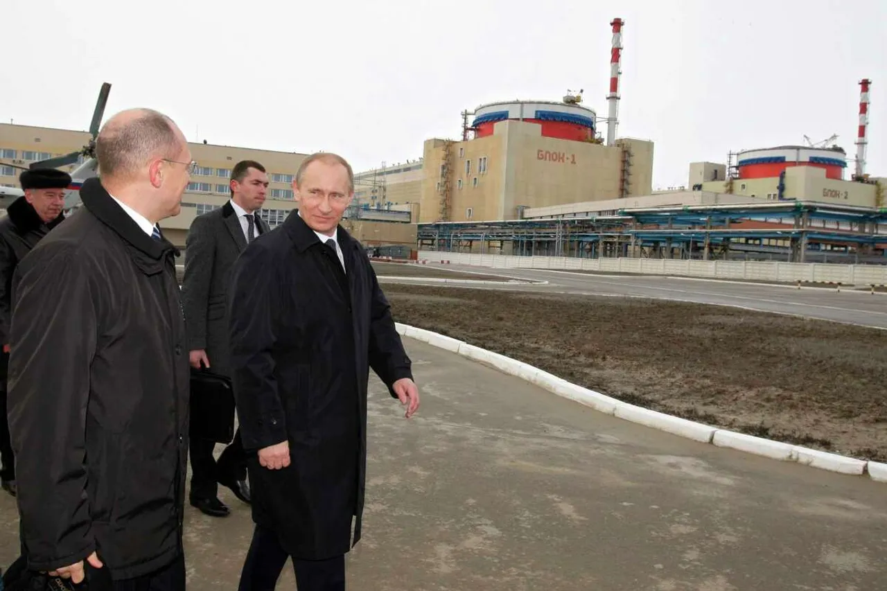 Vladimir Putin Nuclear fuel.jpg