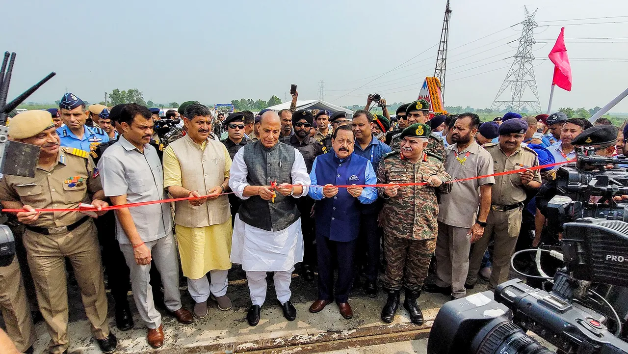 Defence Minister Rajnath Singh with Union Minister Jitendra Singh during the inauguration of several BRO infrastructure projects in Samba
