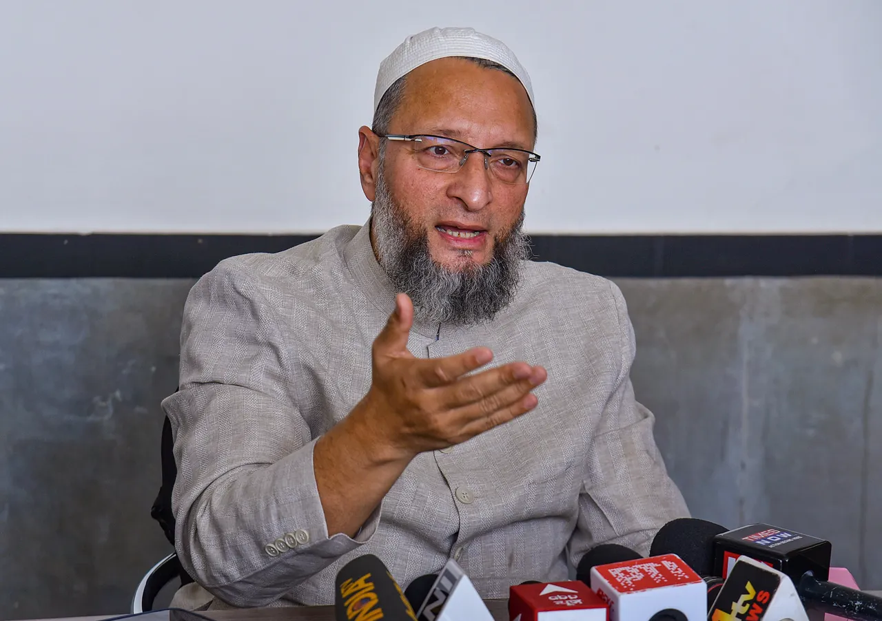 Asaduddin Owaisi criticises PM for taking only Hindu priests inside new Parliament