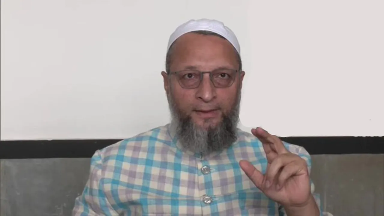 Owaisi slams Modi on triple talaq, asks why 'getting inspiration from Pakistan'