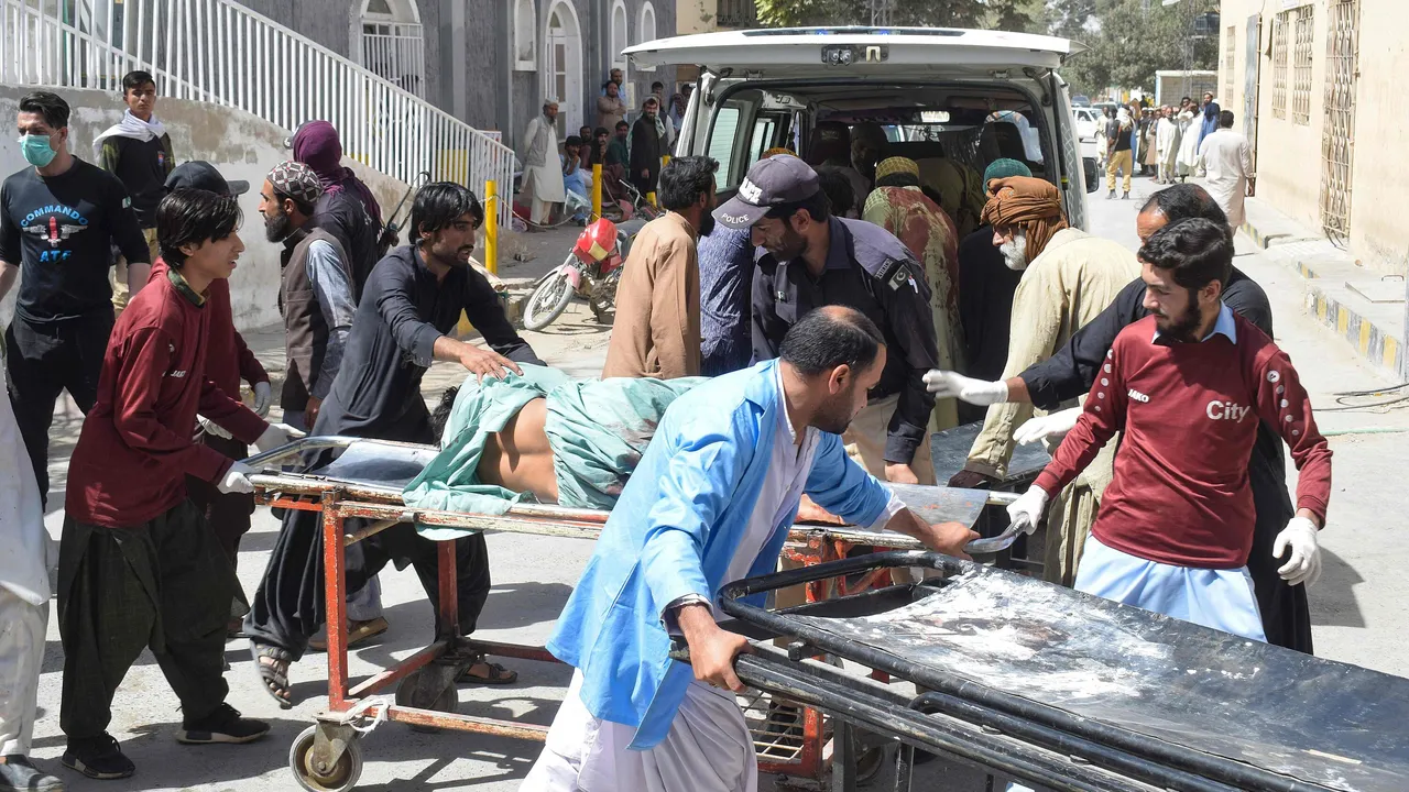 suicide blast in Pakistan