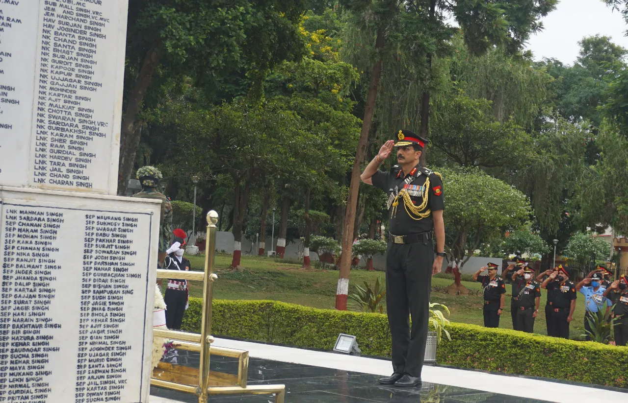 Lt Gen Devendra Sharma takes over as Western Command’s Chief of Staff