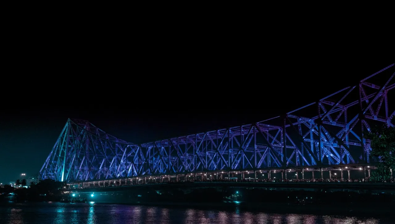 Howrah bridge blue lights.jpg