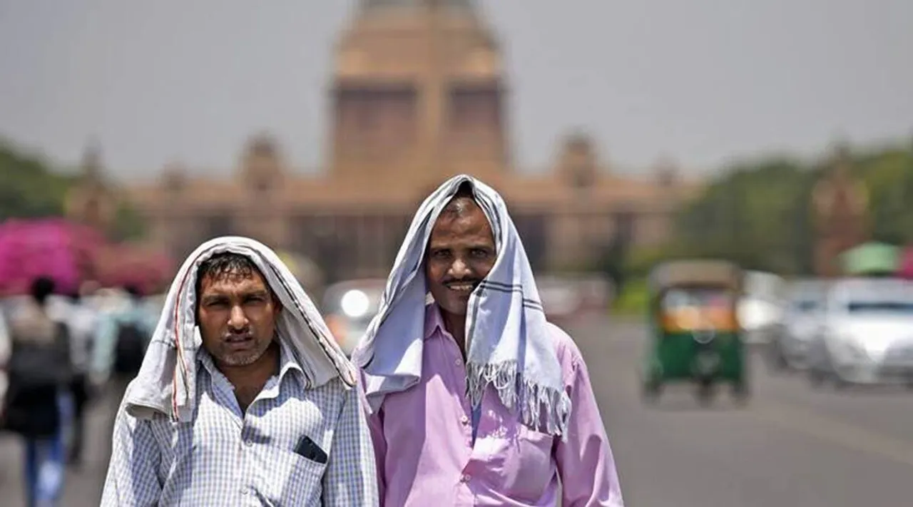 Warm day likely in Delhi, says Met office