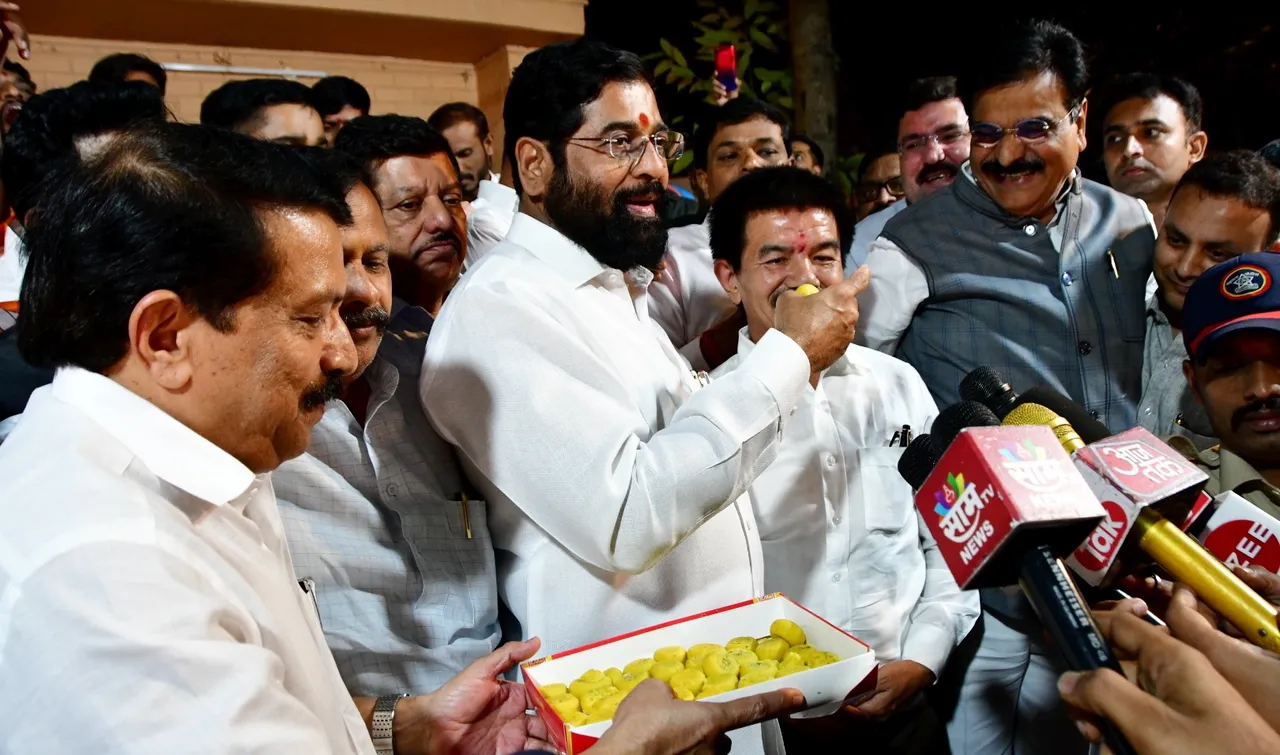 Eknath Shinde celebrates EC decision in his favour with supporters