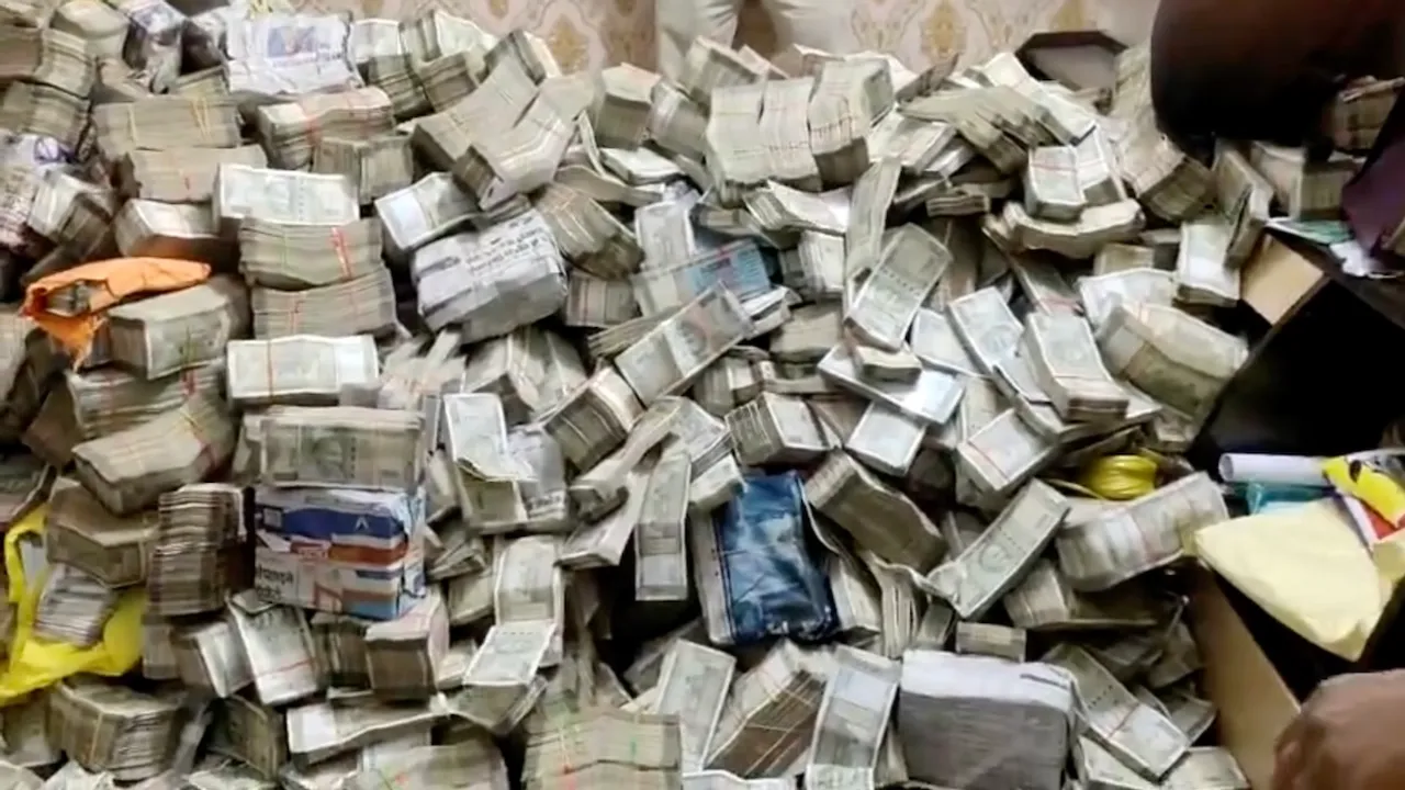 ED recovered cash from Ranchi