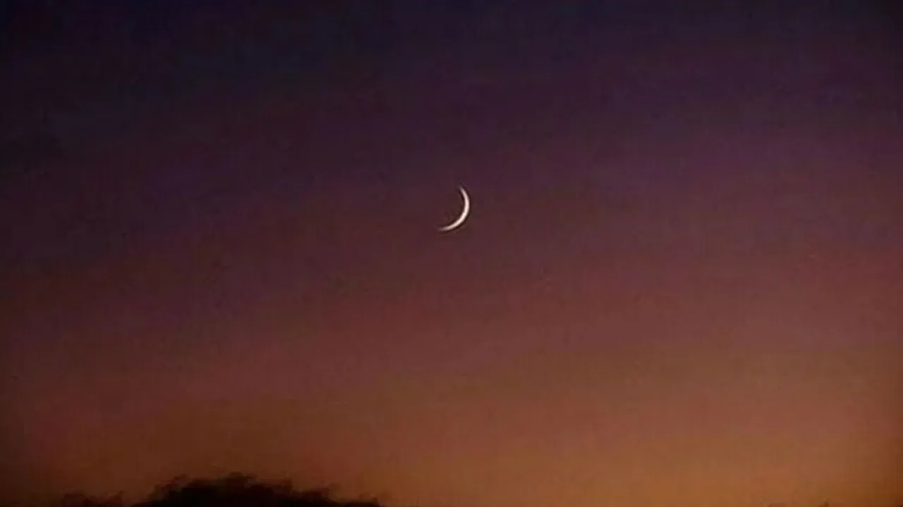 Ramzan moon sighted, Muslims to begin fasting from Tuesday