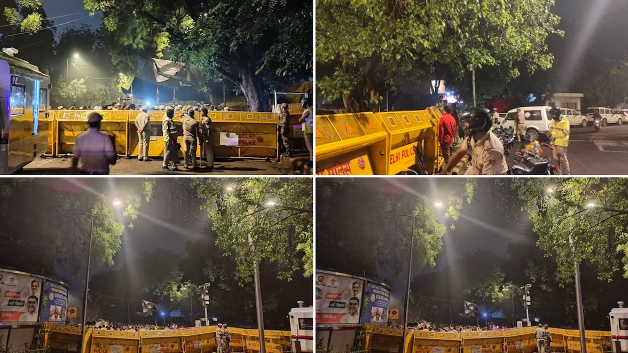 Delhi police barricading at Jantar Mantar
