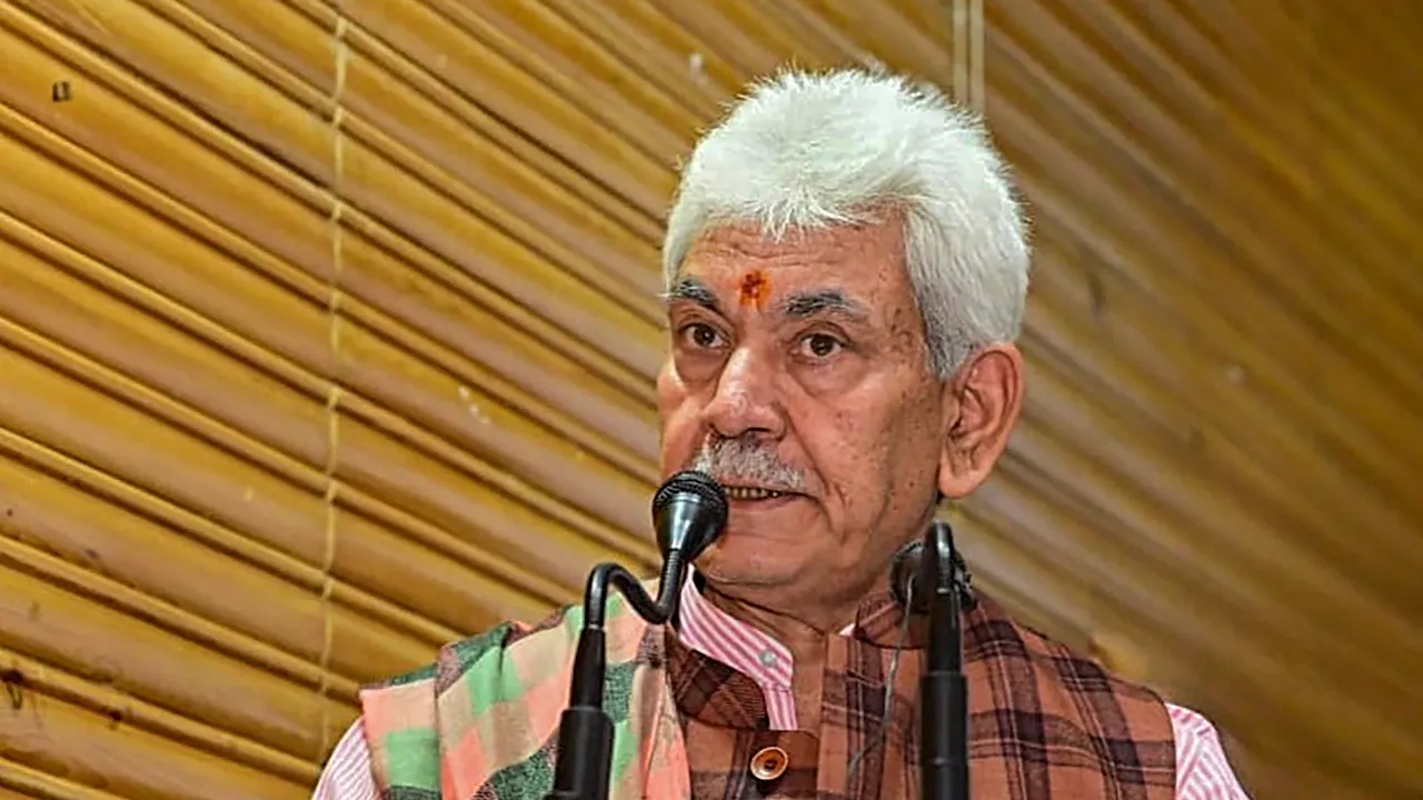 Jammu and Kashmir Lt Governor Manoj Sinha addresses a round table conference of newly-appointed Vice Chancellors, in Srinagar