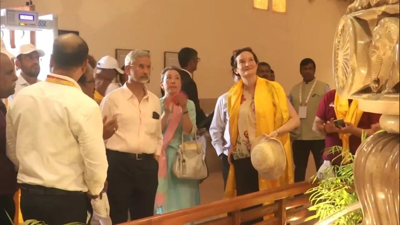EAM Jaishankar and G20 delegates visit holy Buddhist sites in Sarnath