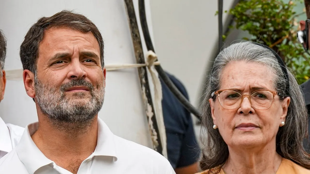 Congress leaders Sonia Gandhi and Rahul Gandhi during a press conference after the INDIA bloc leaders� meeting at Congress President Mallikarjun Kharge�s residence, in New Delhi, Saturday, June 1, 2024.