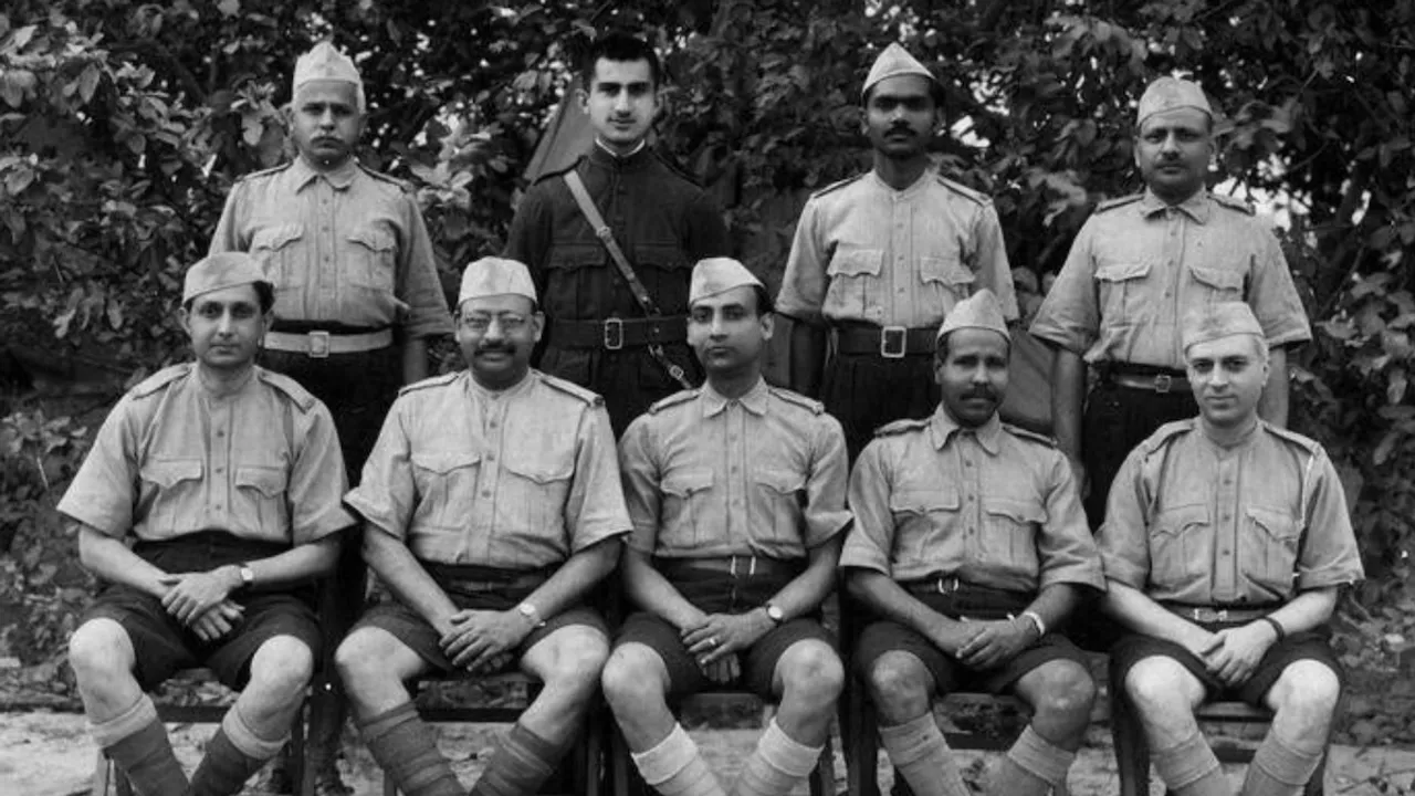 Jawaharlal Nehru with Seva Dal volunteers in Allahabad