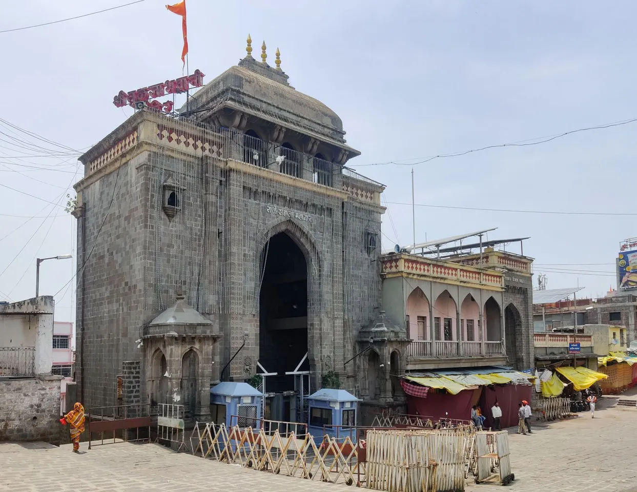 Tulja Bhavani temple.jpg