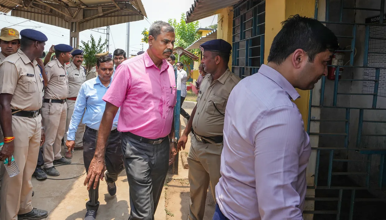 CBI officials arrive at Station Manager's room at Bahanga Bazar during their investigation into the triple-train accident, in Balasore district