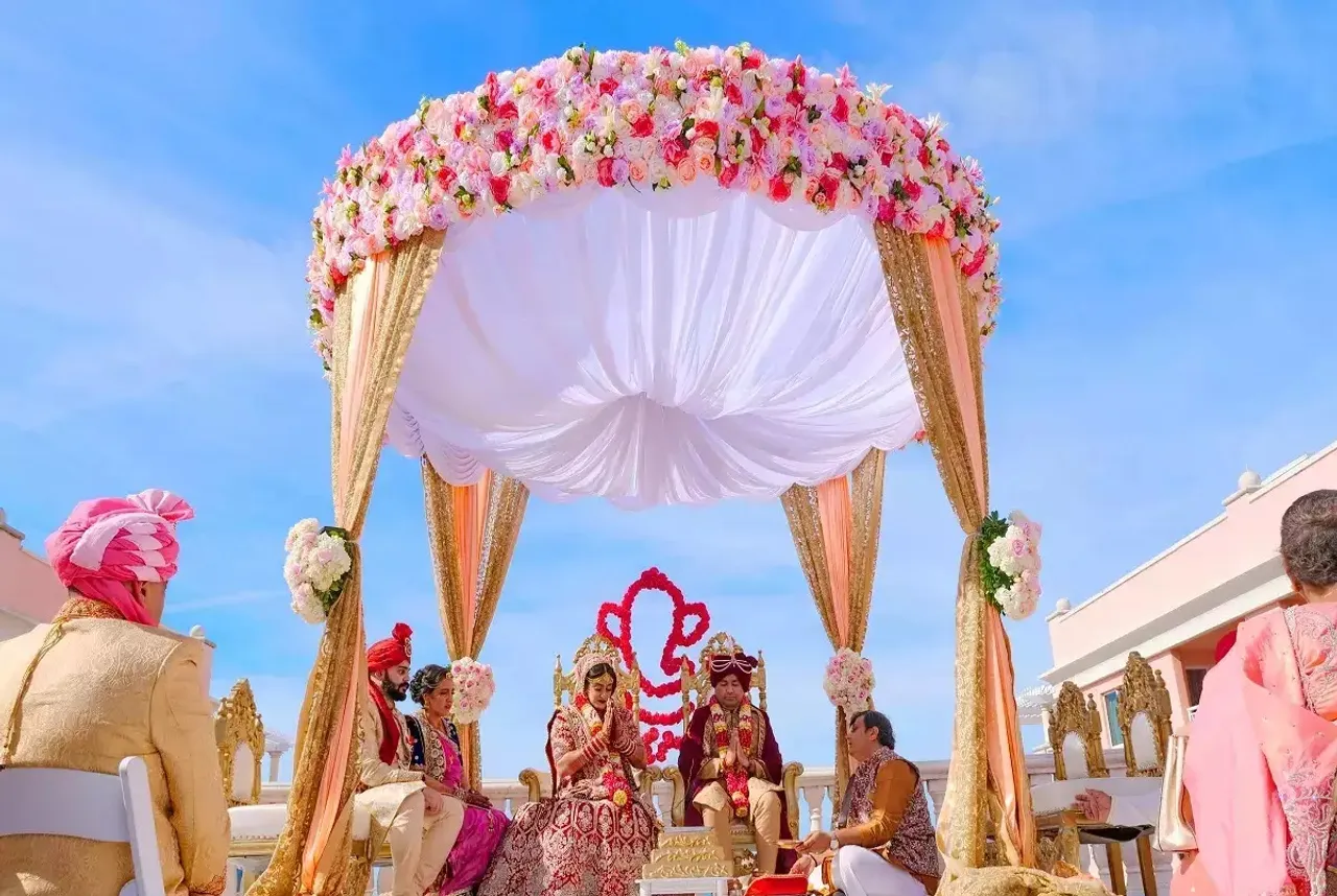 Destination weddings Within India.jpg
