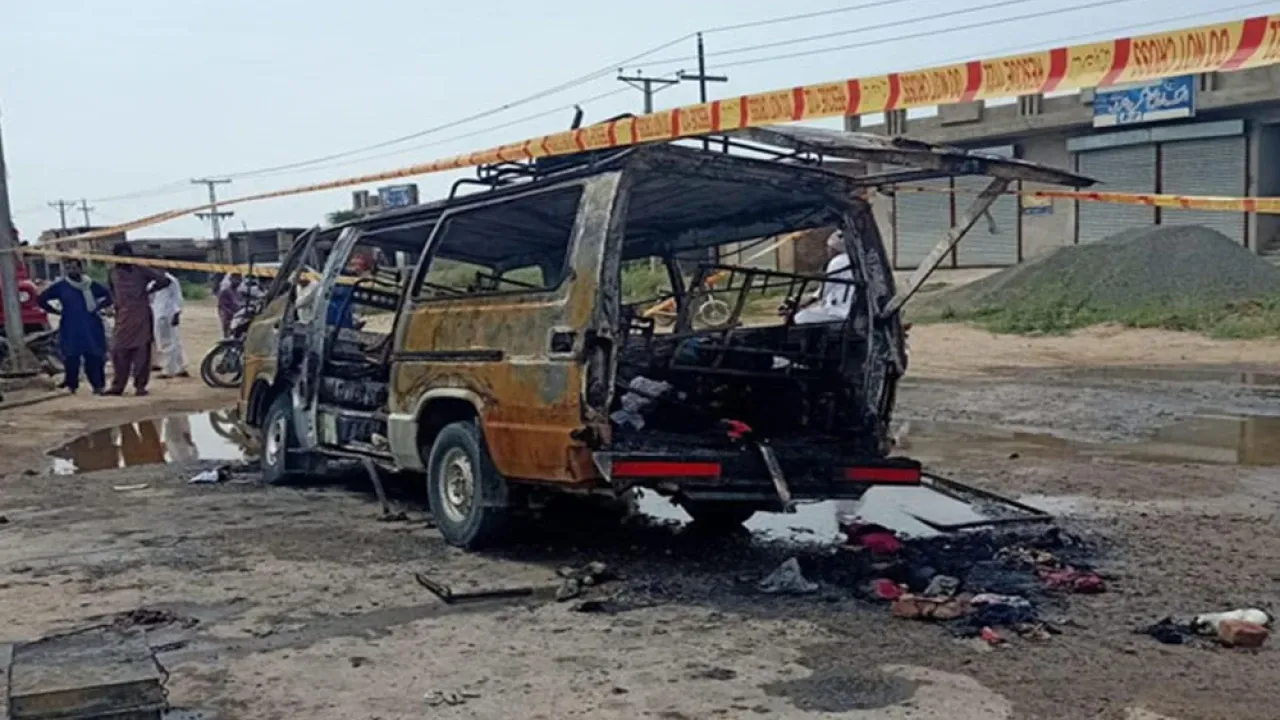 Seven people killed by a gas explosion in a van in eastern Pakistan