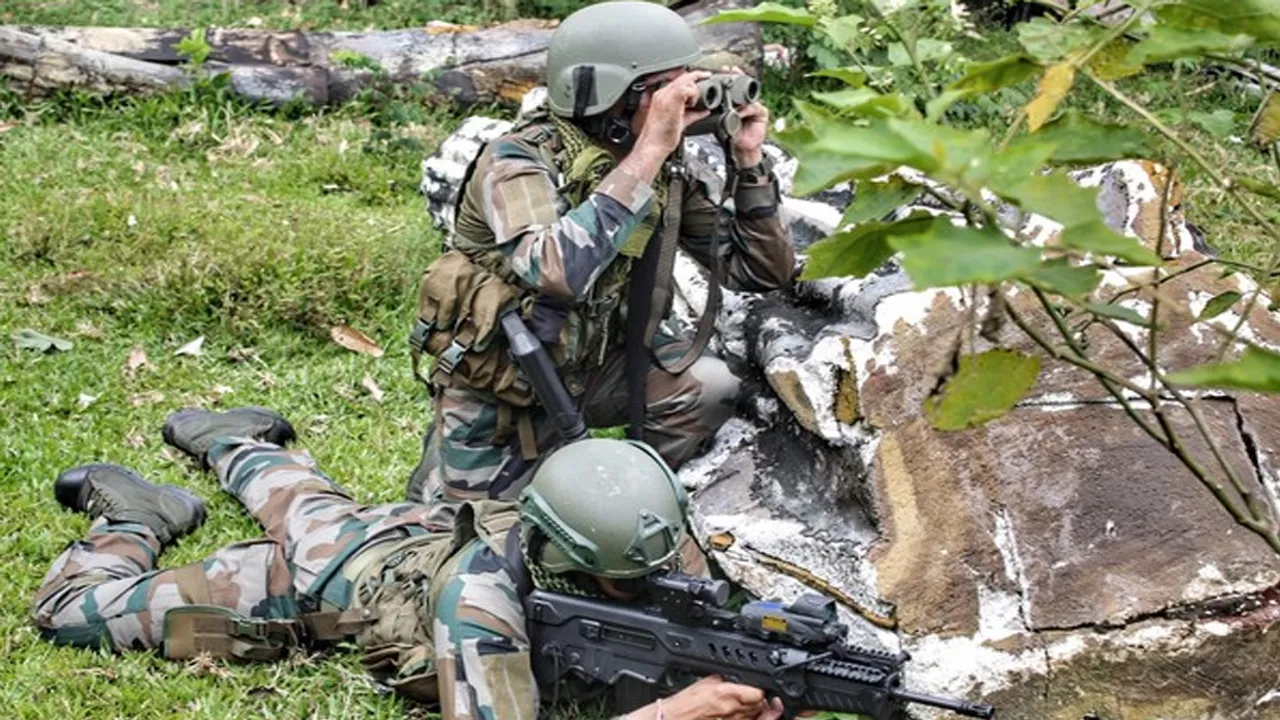 Chhattisgarh: Fierce encounter takes place between security forces, Naxalites