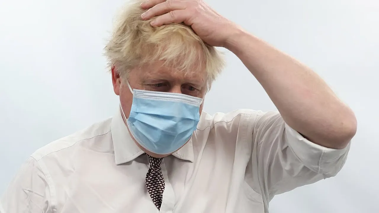 COVID inquiry heard Boris Johnson ‘struggled’ with graphs – if you do too, here are some tips