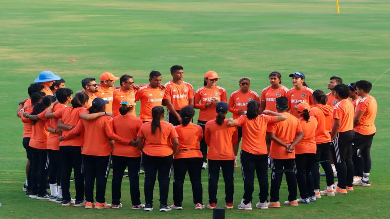India women's cricket team opt to bat against Australia in 1st ODI