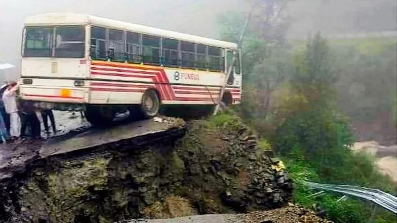 A bus in northwest Pakistan skidded off a mountain road and fell into a ravine on Friday.