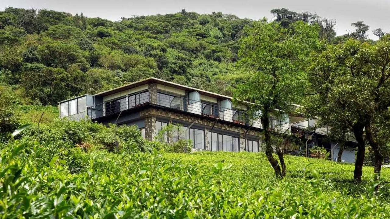 India to build 10,000 houses in Sri Lanka's tea plantation areas