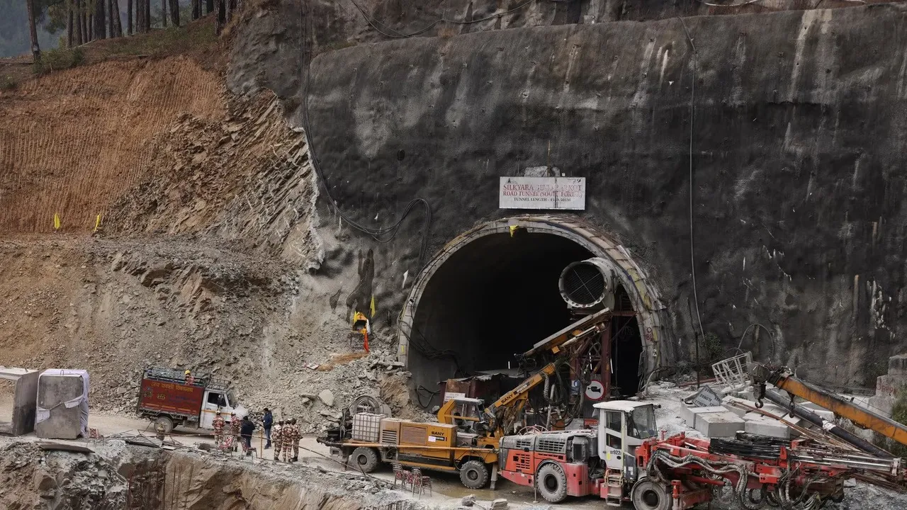 Manual drilling at Silkyara tunnel.jpg