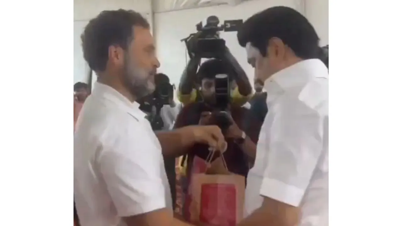 INDI alliance will deliver sweet victory on June 4: Stalin after receiving Mysore Pak from Rahul
