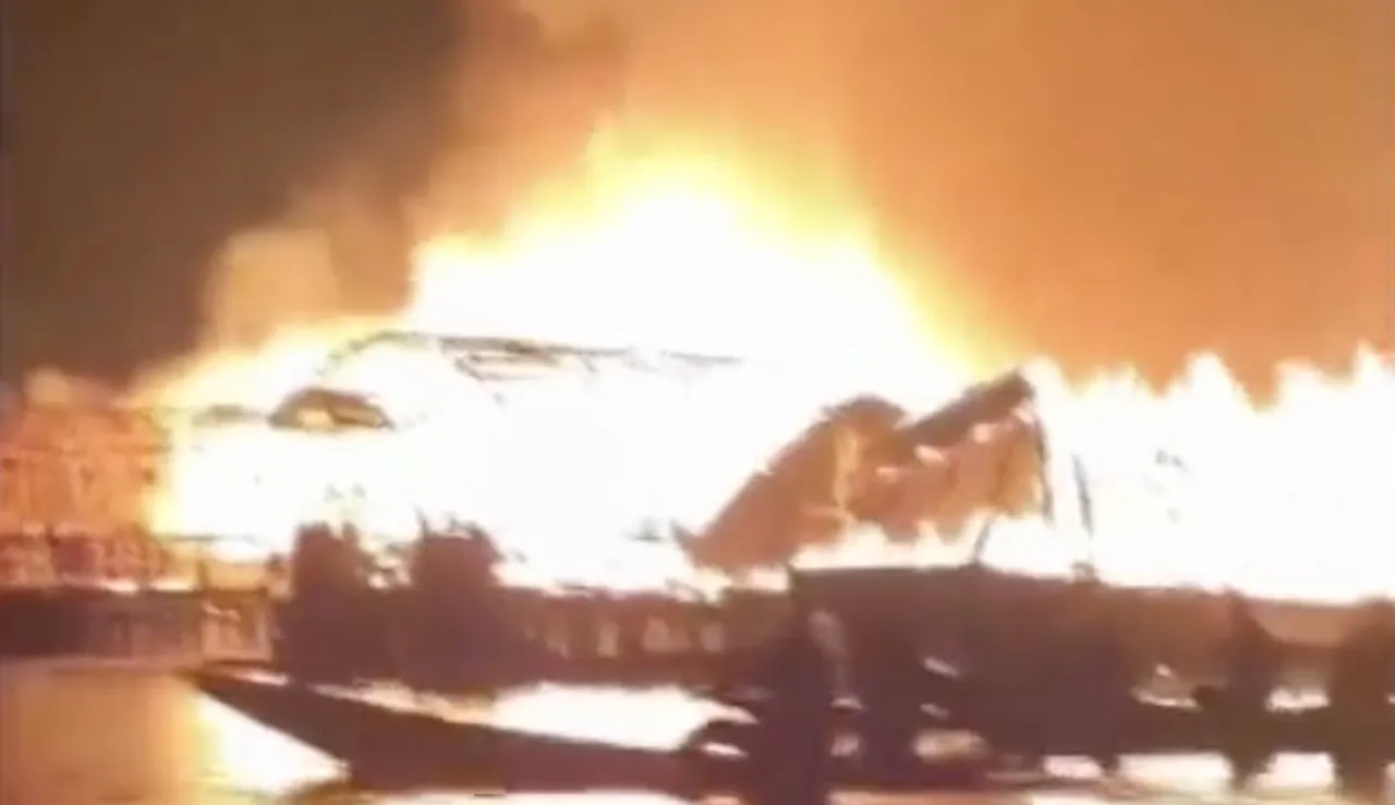 Dal lake fire