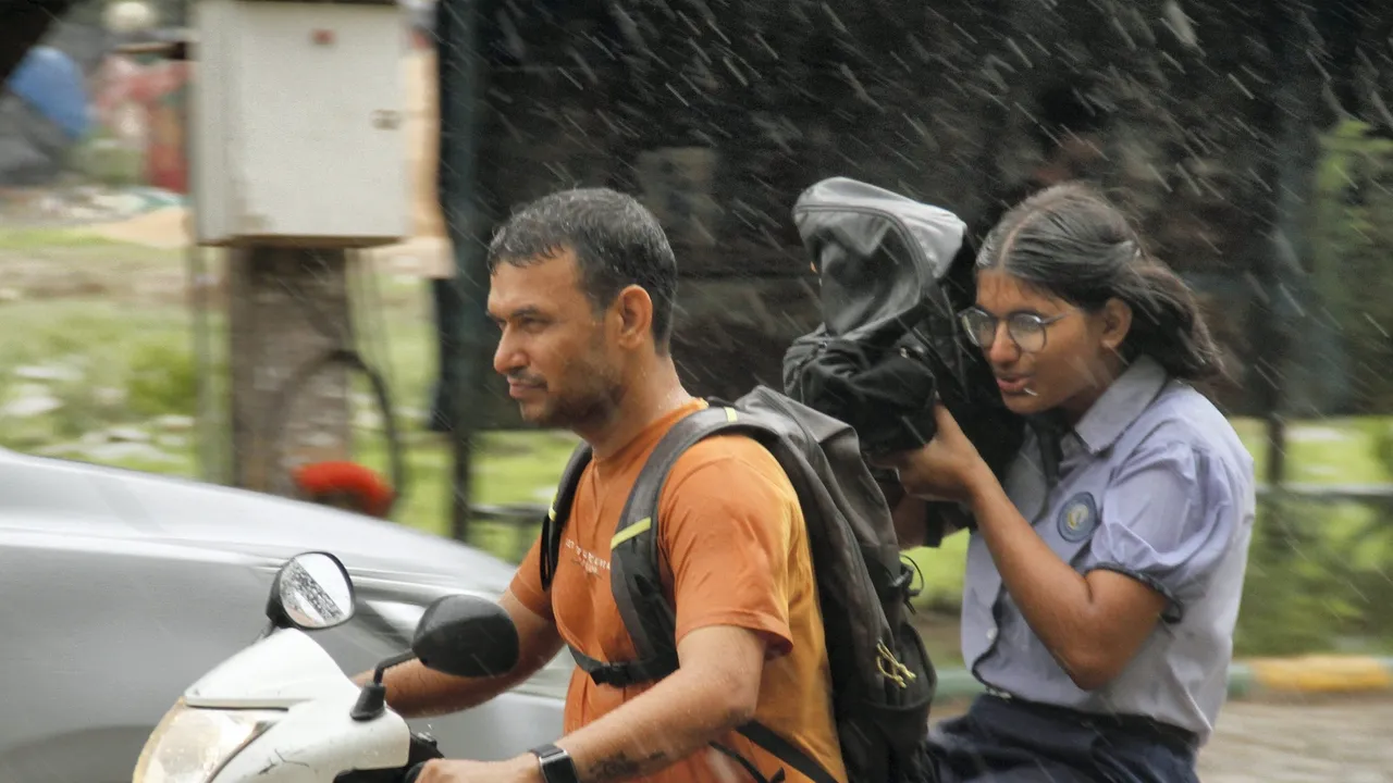 Waterlogging, traffic jam as heavy rains, gusty winds lash Delhi, NCR