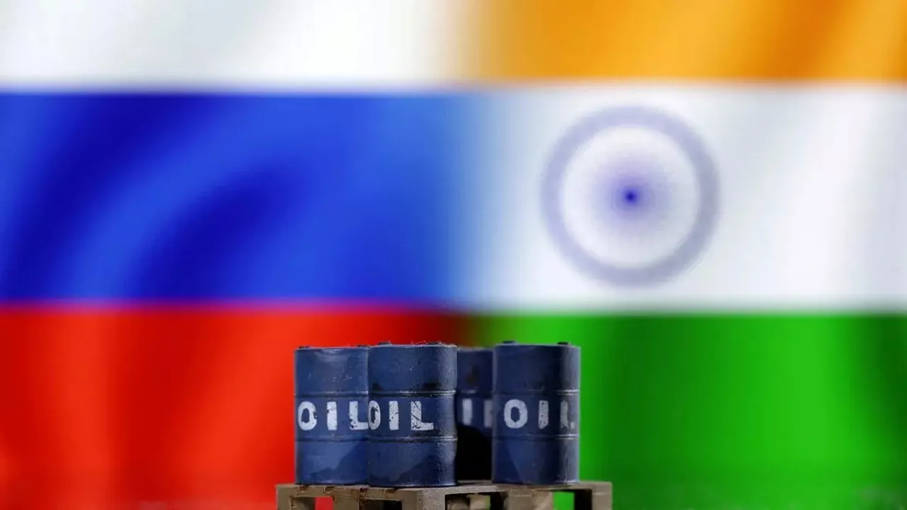 Indian oil firms explore using stranded USD 600 million to buy Russian oil