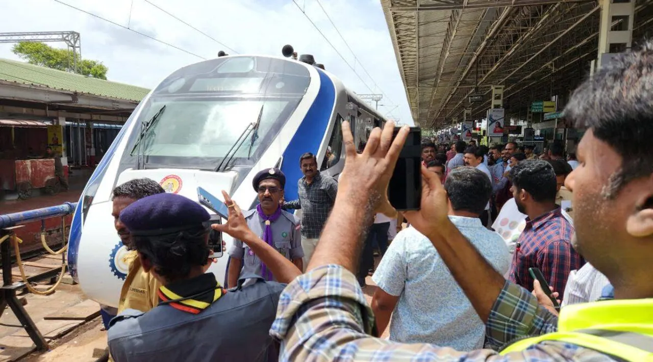Karnataka's second Vande Bharat Express between Bengaluru and Dharwad flagged off