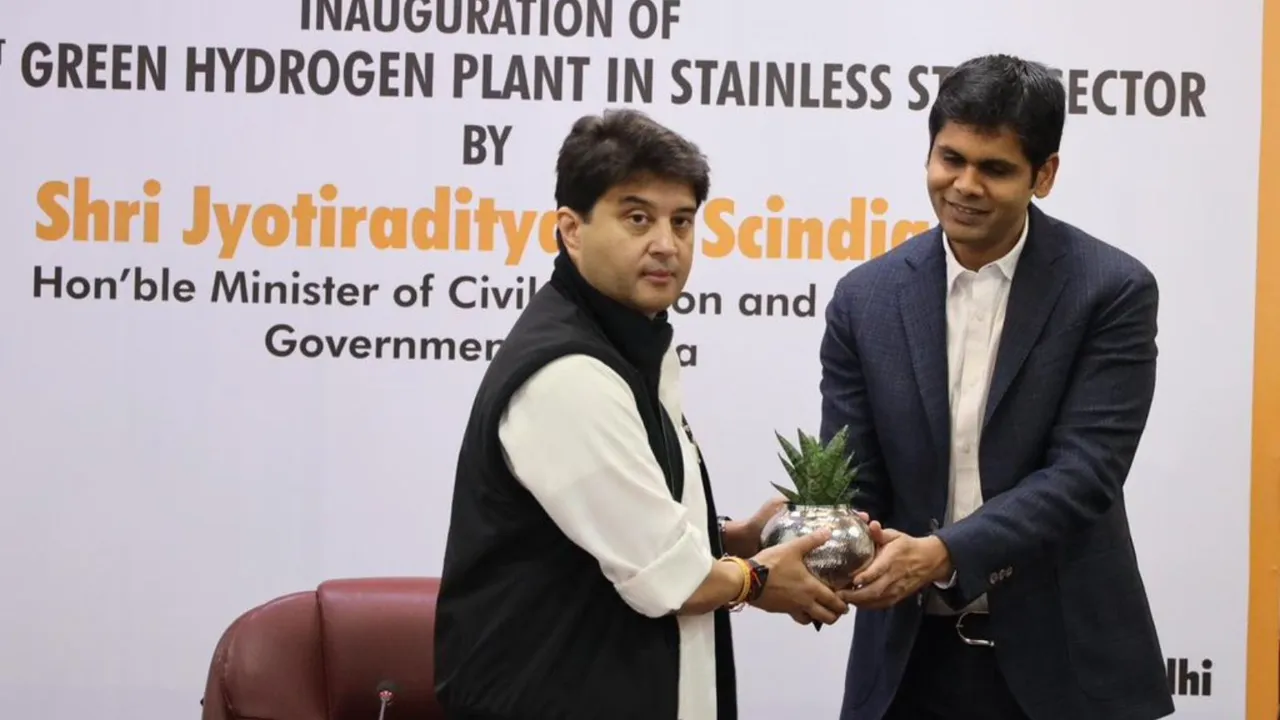 Scindia inaugurates Jindal Stainless' first green hydrogen project in India