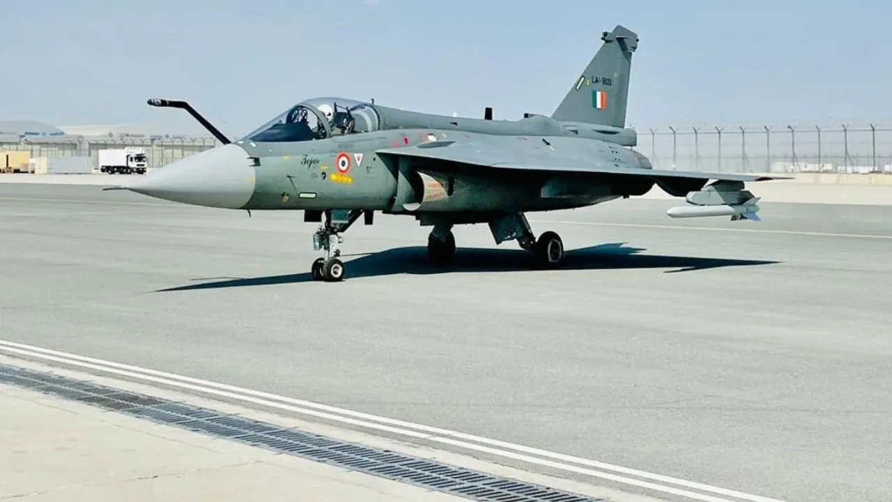 HAL, NAL sign tech transfer pact for Tejas engine day door production